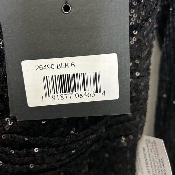 Mac Duggal 26490 NWT SEQUINED LONG SLEEVE GOWN - Picture 5 of 8